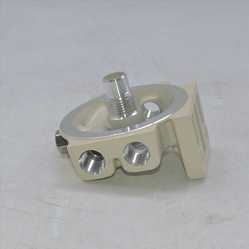 Socle de filtre à carburant R12T