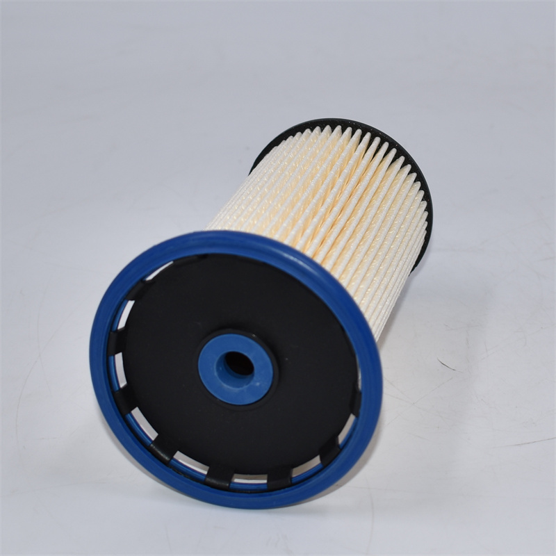 Filtre à carburant Mann PU8028