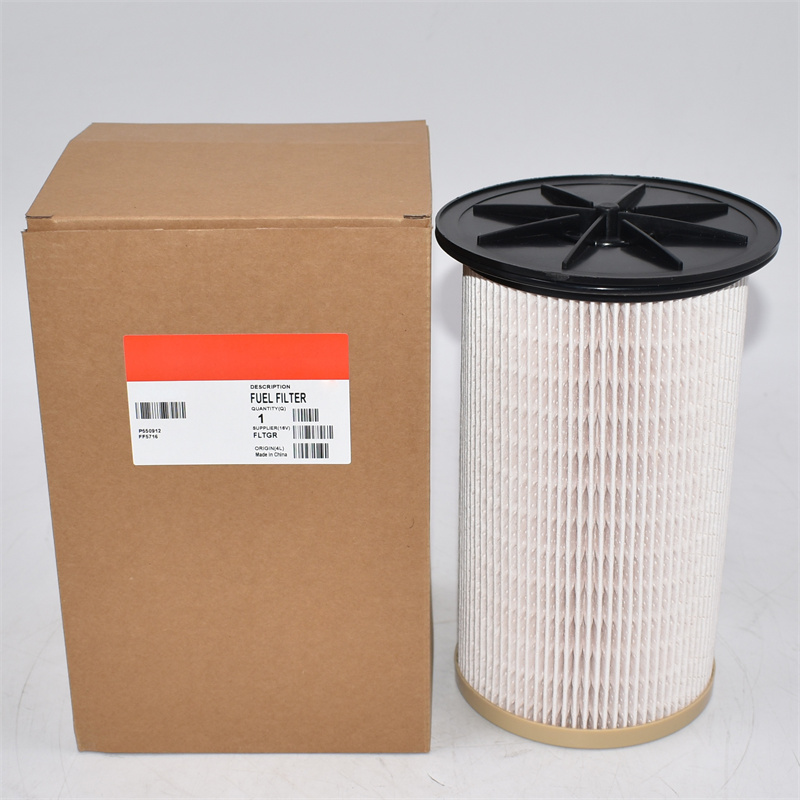 RE507284 Filtre à carburant P550912