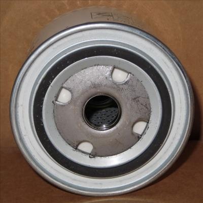 FORD GSG-417 Filtre à huile W920/21 E8NN-6714-CA P550963 B163