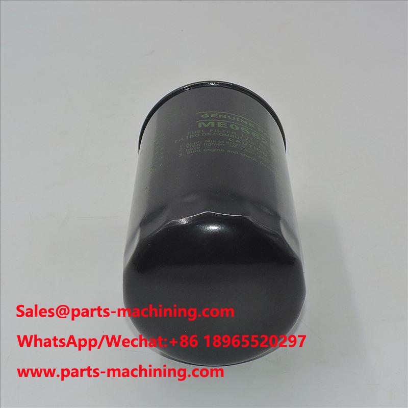 Filtre à carburant ME056280 4326739 P550391 pour HITACHI CX800HD