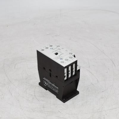 Remplacement du contacteur DILM25-10C