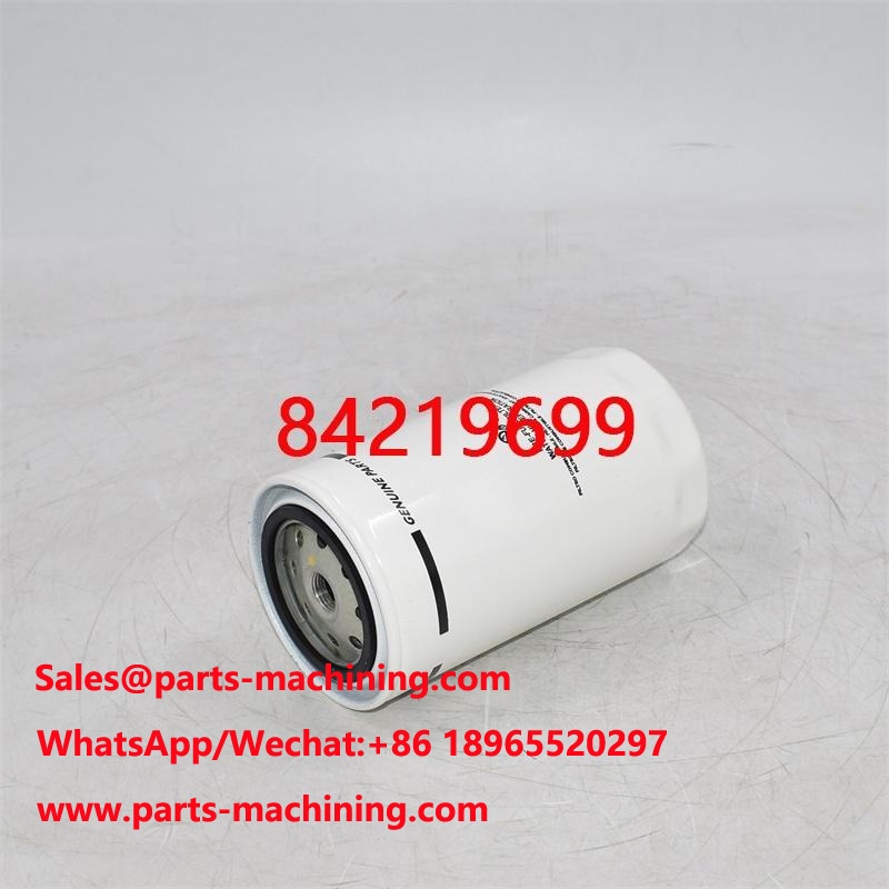 Filtre à carburant pour chargeuse sur pneus 84219699 84348882