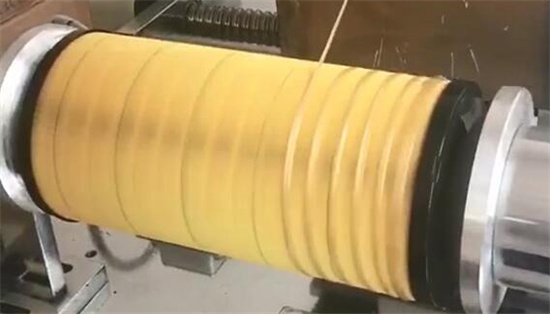 Enroulement du noyau interne du produit